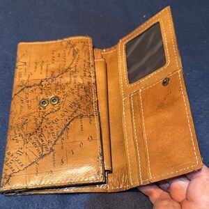 Vintage PATRICIA NASH signature Map wallet